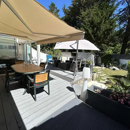 Maison Cotiere, Animaux Admis - 9 Pers. - Fr-1-224c-382 Holiday home *