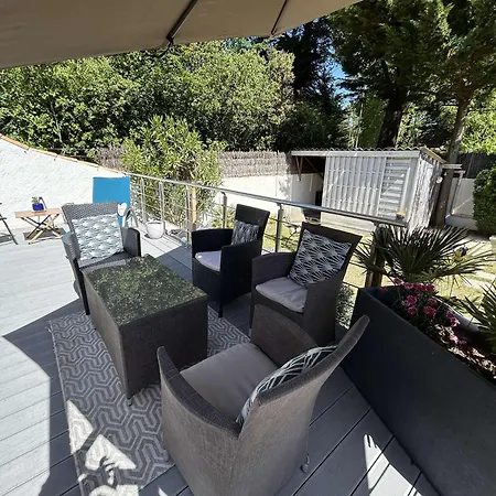Holiday home Maison Cotiere, Animaux Admis - 9 Pers. - Fr-1-224c-382 *